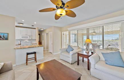 Las Hermanas 3 - Foto 19