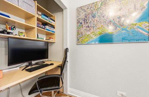 Steps to the Lakefront! This Uptown Beauty is Everything You Need for a Perfect Chicago Getaway condo - Foto 11