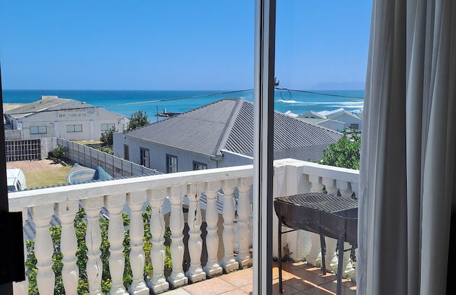 Oom Piet Self Catering Accomodation - Photo 26