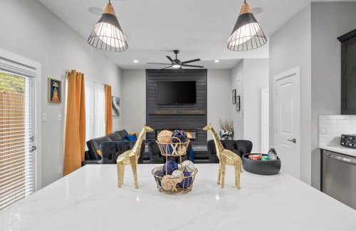 Smart 3BR Home Luxe Decor Bluetooth Audio - Foto 7