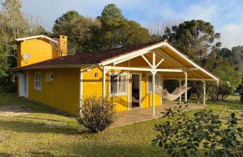 Casa em condomínio fechado, 4km Centro de Gramado. - Foto 1