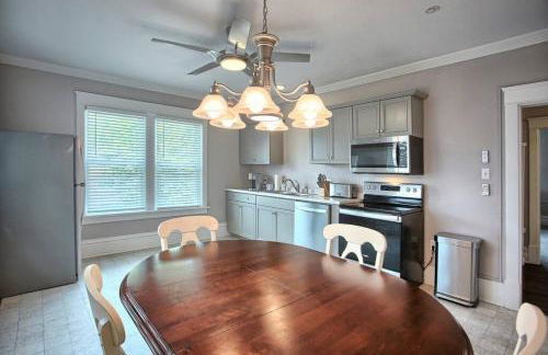 Suites on Seneca - Beautiful 1 Bedroom Apartment - Foto 19