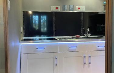 The Retreat Tranquil Countryside Apartment - Photo 25