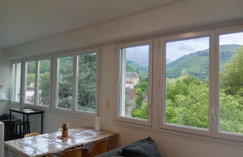 Mistral gagnant ! T1 calme avec vue, parking, télétravail, Wi-Fi, proche CV et gare - Foto 39