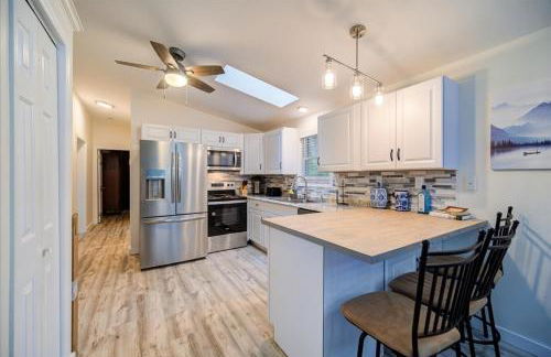 Catskills Lakefront with Hot Tub, Sauna and Theater - Foto 32