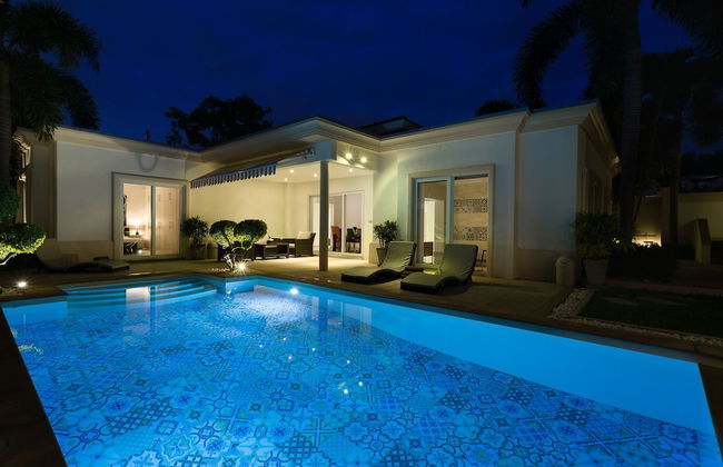 Luxury Pool Villa SRV - Foto 21