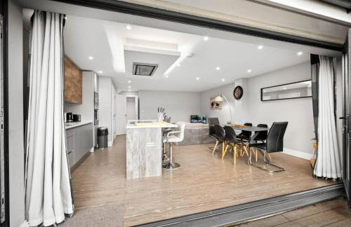 Grand 5 Bedrooms and 3 Bath Birmingham Home - Foto 52