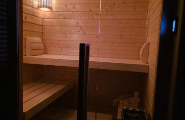 81 degrees - Hot Lodging - Gorąca Kwatera w centrum Gliwic z prywatną sauną - Foto 32