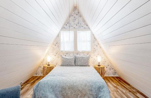 Dog Welcome Waterfront Home Sleeps 12 Firepit - Foto 25