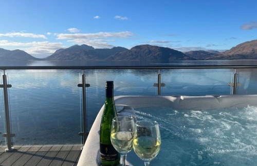 Loch Linnhe Waterfront Lodges with Hot Tubs - Foto 9