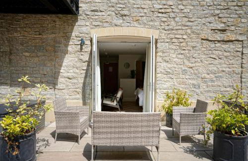 Rock Mill Studio Apartment 9 - Photo 13