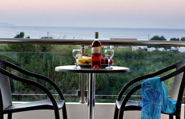 Theros Hotel - Foto 17