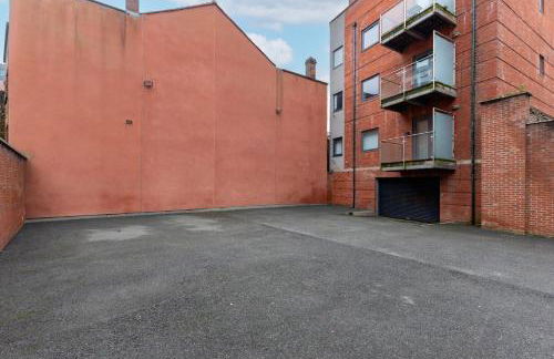 Bloom Apartments - City Centre - Gated Parking - Foto 41