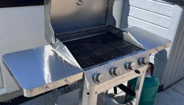 Charmandene - Luxury 5 Bed with Pool and Gated Parking - Foto 2