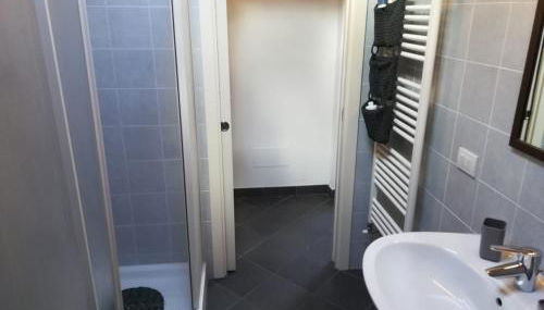 U Juan - Foto 5, Shower