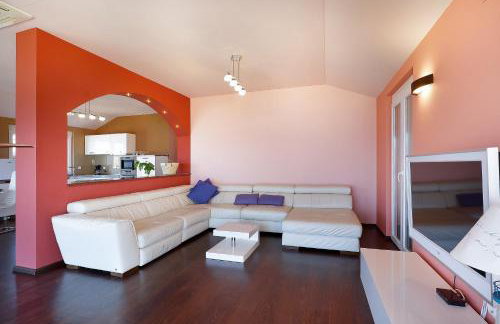 Moro Vrbnik - Foto 39