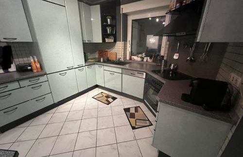 Benk 24H Apartment Nr 1 Perfekt für bis zu 6 Personen - Foto 7