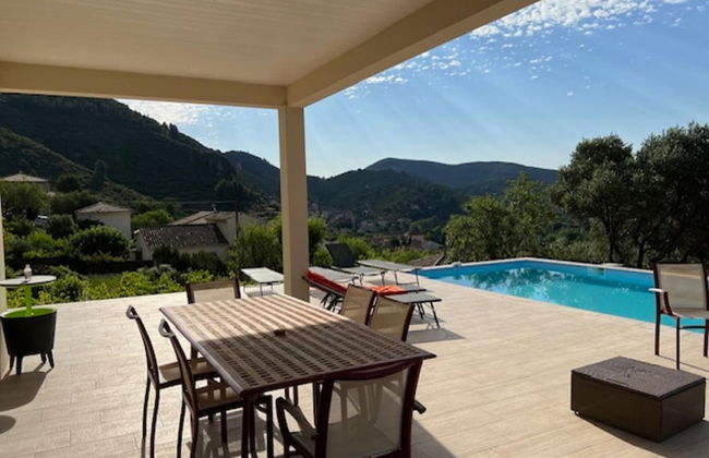 Villa L'esquirol With View and Pool - Foto 14