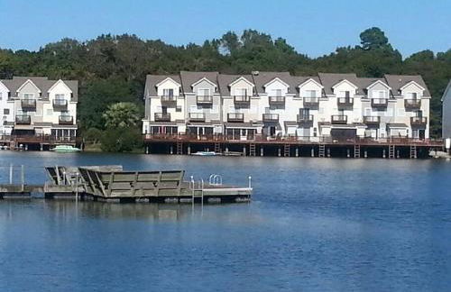 Scenic Carolina Waterfront Rentals - Arco - Foto 24