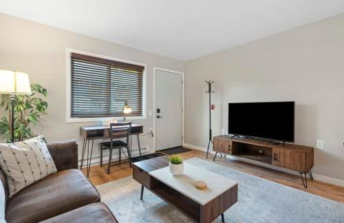 Willy St Apt Pets and Parking free - Fully Furnished - Foto 15