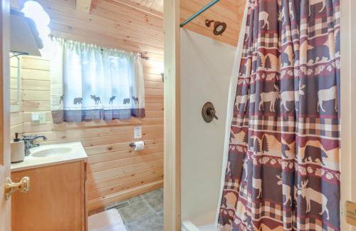 All-Season Log Cabin Escape! 11 Mi to Cranmore Mtn - Foto 18