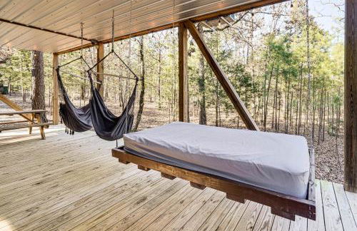 Bluebird Treehouse Near Kiamichi Mtns with Hot Tub - Foto 19