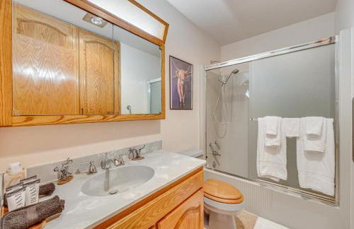 Stunning Calhan Home with Indoor Pool! - Foto 25