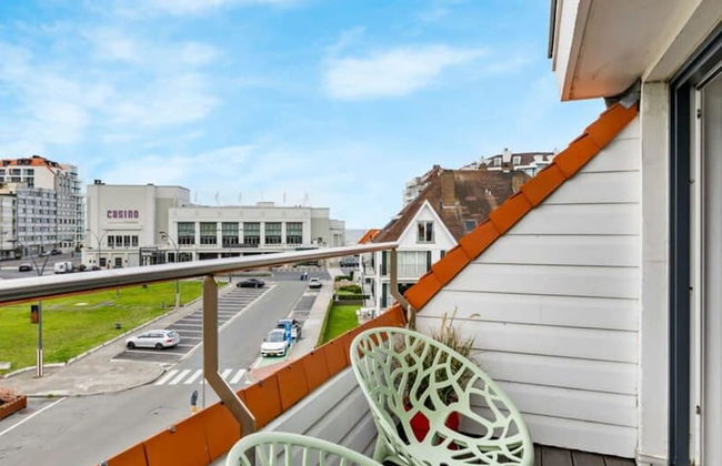 Spacious Duplex Apartment in the Center of Knokke - Photo 19
