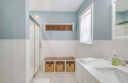 Pet-Friendly Home with Gazebo Minutes to Beach! - Foto 14