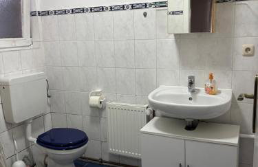 FEWO in Varel Winkelsheide in 11 Auto-Minuten am Hafen oder am Strand auch mit Hund - Photo 4