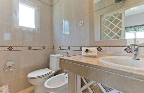 BmyGuest - Lagoa Beach & Pool Villa - Foto 26