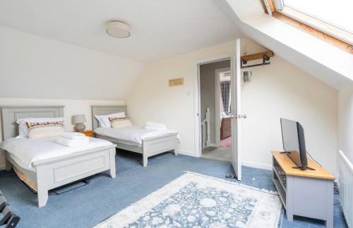 3-Bed Portballintrae Home | Wi-Fi, Garden, Parking - Foto 10