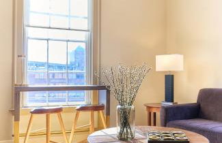 The Docent's Collection - Photo 41