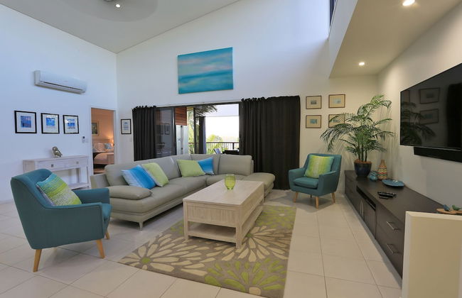 Hilltop Views - Photo 16