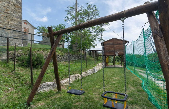 Tranquil Farmhouse in Sestino - Photo 22