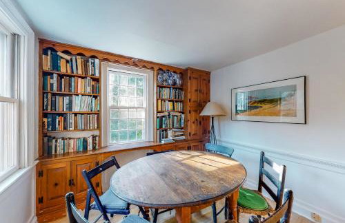 Beachroad Hideout - Photo 8