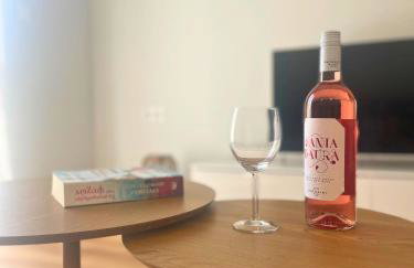 Quiet Central 2-bedroom Flat 4' to Metro & Shops - Foto 17