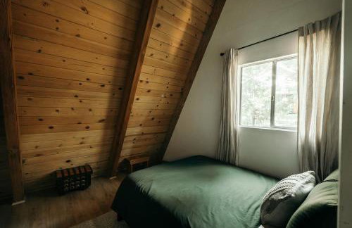 Rous Cabin Getaway Hot Tub - Foto 33