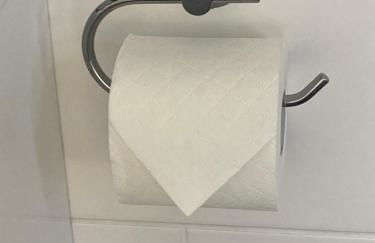 Cheshire Home Stays - Photo 2