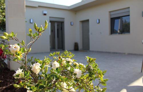 Aryiro's Residence,Cozy&Sunny - Foto 16