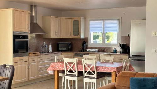 La clé des champs Maison plain pied lumineuse bien équipée, séjour spacieux, belle terrasse aménagée, garage, grand jardin clos, parking, près de Bayeux et Omaha Beach, chiens bienvenus - Foto 3, dishwasher, toaster