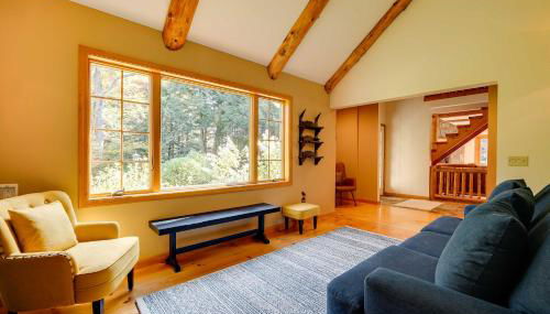 Winhall Home with Deck and Views, 6 Mi to Ski Slopes! - Foto 5