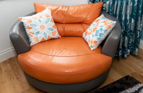 4 Bed house Parking 5 mins Sidcup Station - Pass the Keys - Foto 12