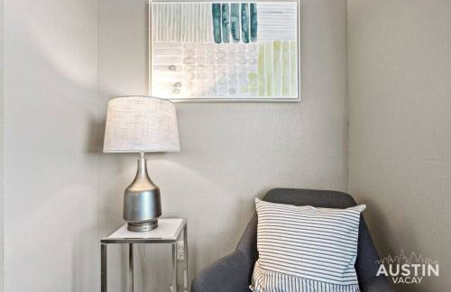 Balcony Skyline View Spiral Staircase Near UT - Foto 14