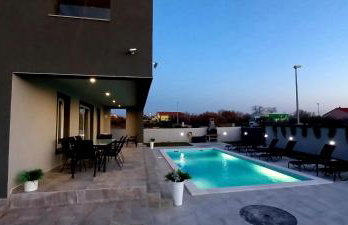 Villa Tia with heated pool & jacuzzi - Foto 12