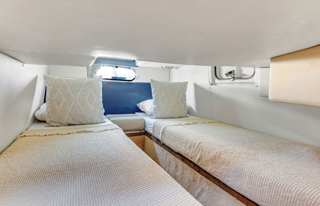 Boat Glafkos - Charming 2 bdr Boat - Photo 3