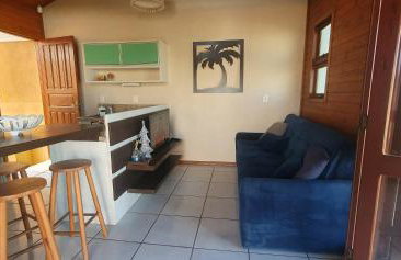 Linda casa com piscina 50m praia - Foto 27