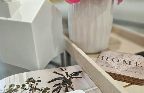 Bright Modern 2-bedroom apartment - Prime Astorioa - near subway - Foto 10