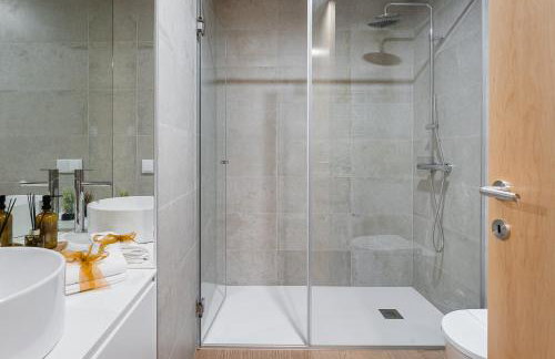 GuestReady - Aveiro stylish stay with a terrace - Photo 17