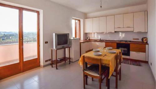 Beautiful Apartment In Badolato Marina - Foto 2